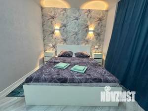 1-к квартира, посуточно, 40м2, 3/10 этаж