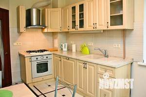 2-к квартира, посуточно, 72м2, 4/10 этаж