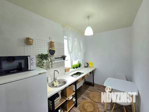1-к квартира, посуточно, 30м2, 1/2 этаж