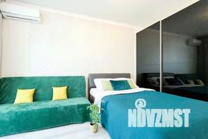 1-к квартира, посуточно, 40м2, 19/22 этаж