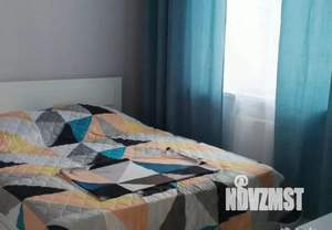Студия квартира, посуточно, 28м2, 9/18 этаж