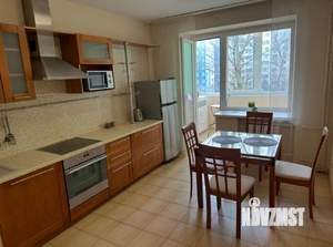 1-к квартира, на длительный срок, 56м2, 3/15 этаж