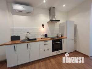 1-к квартира, посуточно, 40м2, 6/25 этаж