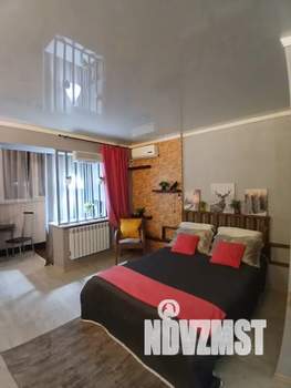 Студия квартира, посуточно, 30м2, 5/10 этаж