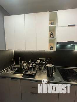 Студия квартира, посуточно, 32м2, 11/25 этаж