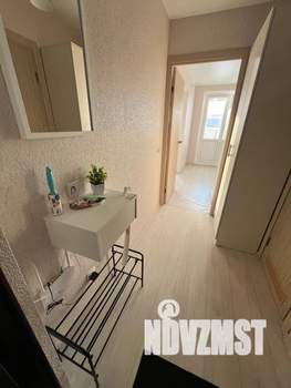 Студия квартира, посуточно, 28м2, 3/18 этаж