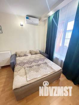 1-к квартира, посуточно, 35м2, 4/9 этаж