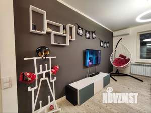 1-к квартира, посуточно, 42м2, 4/10 этаж