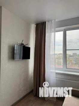 Студия квартира, посуточно, 40м2, 11/26 этаж