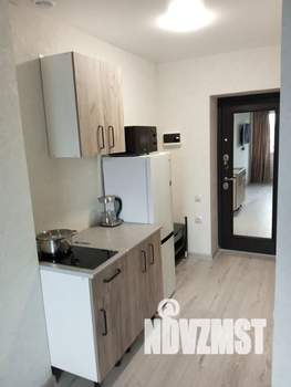 Студия квартира, посуточно, 20м2, 1/3 этаж