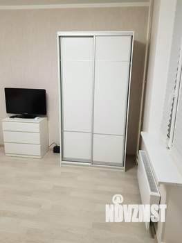 Студия квартира, на длительный срок, 27м2, 12/18 этаж