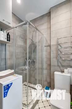 Студия квартира, посуточно, 30м2, 12/18 этаж