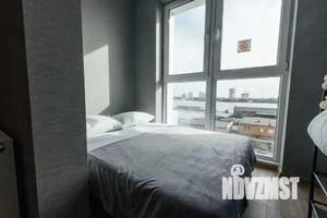 Студия квартира, посуточно, 35м2, 5/25 этаж