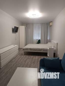 1-к квартира, посуточно, 40м2, 1/9 этаж