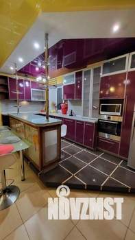 1-к квартира, посуточно, 89м2, 1/1 этаж