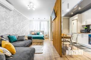 Студия квартира, посуточно, 37м2, 11/28 этаж