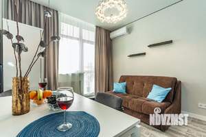 1-к квартира, посуточно, 38м2, 1/1 этаж