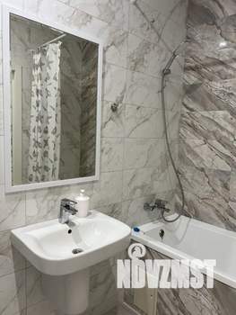 1-к квартира, посуточно, 40м2, 9/24 этаж