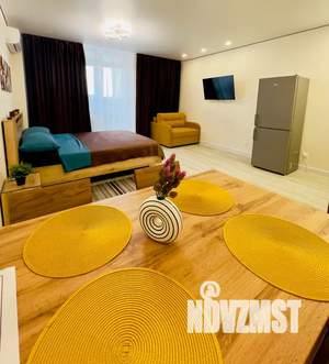 Студия квартира, посуточно, 37м2, 17/17 этаж