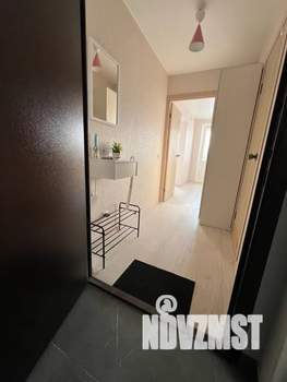 Студия квартира, посуточно, 28м2, 3/18 этаж