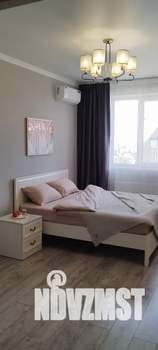 2-к квартира, посуточно, 40м2, 20/23 этаж