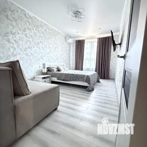 1-к квартира, посуточно, 38м2, 8/20 этаж