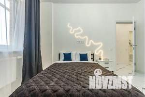 1-к квартира, посуточно, 38м2, 1/24 этаж