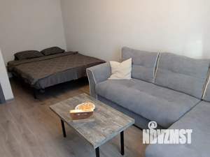 1-к квартира, посуточно, 38м2, 8/12 этаж