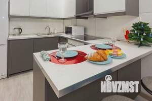 1-к квартира, посуточно, 45м2, 3/15 этаж