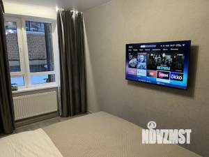 1-к квартира, посуточно, 45м2, 3/25 этаж