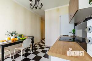 1-к квартира, посуточно, 42м2, 1/1 этаж