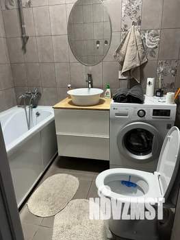 Студия квартира, посуточно, 27м2, 3/25 этаж