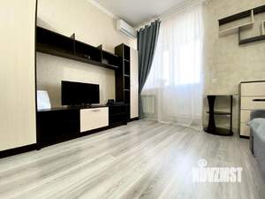 Студия квартира, на длительный срок, 33м2, 17/24 этаж