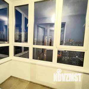 1-к квартира, посуточно, 37м2, 15/24 этаж