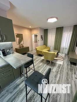 2-к квартира, посуточно, 35м2, -1/4 этаж