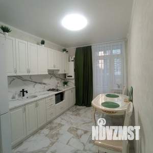 1-к квартира, посуточно, 40м2, 1/22 этаж