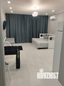 Студия квартира, посуточно, 38м2, 16/25 этаж