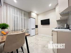 1-к квартира, посуточно, 43м2, 18/24 этаж