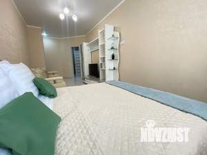 1-к квартира, посуточно, 35м2, 11/23 этаж
