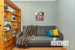 1-к квартира, посуточно, 42м2, 3/9 этаж