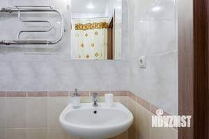 2-к квартира, посуточно, 42м2, 7/24 этаж