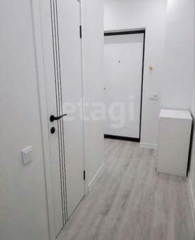 1-к квартира, на длительный срок, 40м2, 8/24 этаж