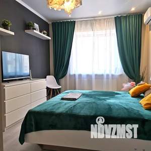 1-к квартира, посуточно, 40м2, 8/9 этаж