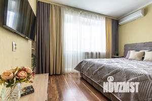 1-к квартира, посуточно, 34м2, 6/9 этаж