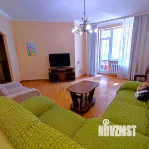 3-к квартира, на длительный срок, 100м2, 3/10 этаж