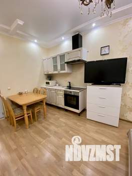 1-к квартира, посуточно, 30м2, 18/22 этаж