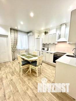 1-к квартира, посуточно, 38м2, 1/1 этаж