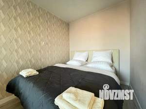 1-к квартира, посуточно, 38м2, 13/20 этаж