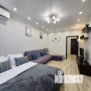 1-к квартира, посуточно, 42м2, 12/21 этаж