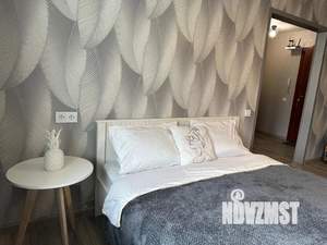 1-к квартира, посуточно, 32м2, 7/10 этаж